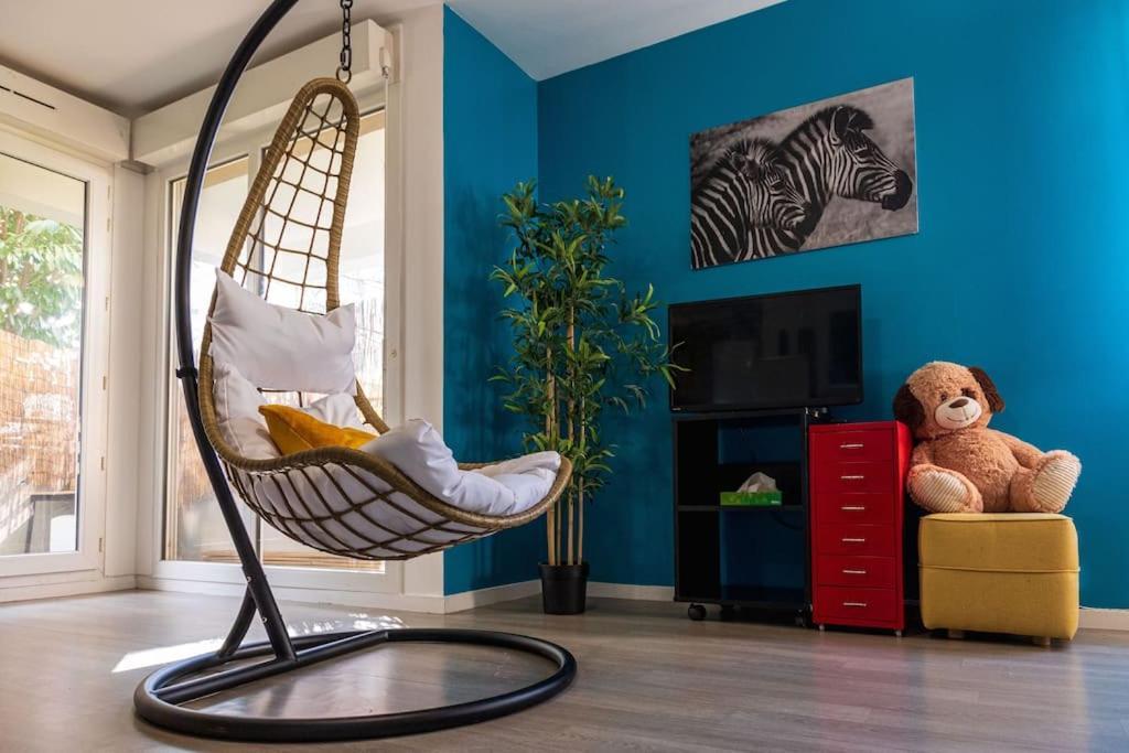 2 Bedrooms- 20' Paris - 25' Disneyland - Wifi Villiers-sur-Marne Luaran gambar